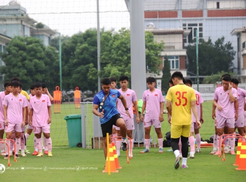 U16 Việt Nam tập nặng cùng HLV Brazil trước giải Đông Nam Á