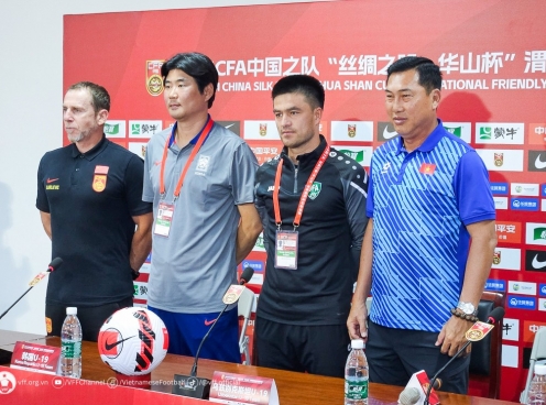 HLV U19 Việt Nam nói gì trước trận gặp Trung Quốc?