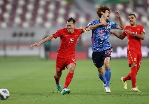 Trực tiếp Nhật Bản 3-0 Trung Quốc: Minamino Takumi lên tiếng