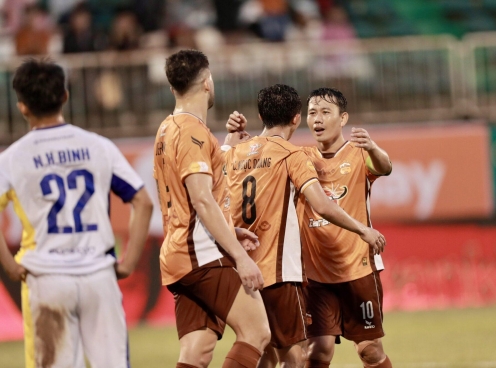 Những bàn thắng nào nhanh nhất đầu mùa V-League 2024/25?