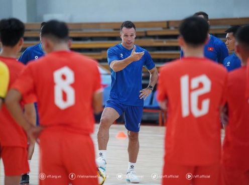 HLV ĐT futsal Việt Nam muốn giao hữu với ĐT Argentina