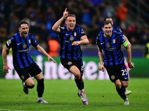 Mark Bosnich: 'Tôi thấy tiếc cho Barca nhưng Inter quá xứng đáng'