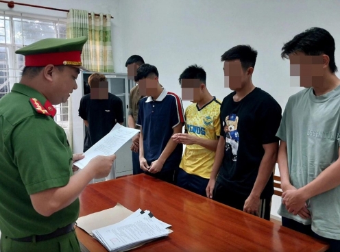 6 cầu thủ Việt Nam lãnh 38 năm tù vì bán độ