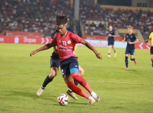 Trực tiếp CAHN 2-1 Buriram United: Rượt đuổi quyết liệt