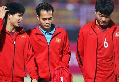 Công Phượng làm điều cực bất ngờ với Văn Toàn trước ngày lên ĐT Việt Nam