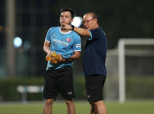 Thêm 1 thành viên ĐT Việt Nam sang Malaysia đấu MU