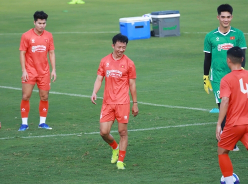 ĐT Việt Nam thắng 2-1 trước ngày sang Malaysia