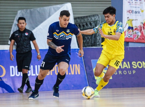 Thắng đậm 5-1 đối thủ, ĐKVĐ Thái Sơn Nam đòi lại ngôi đầu