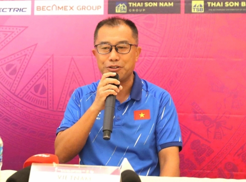 HLV Nhật Bản: 'U19 Việt Nam quyết giữ sạch lưới trước Thái Lan'