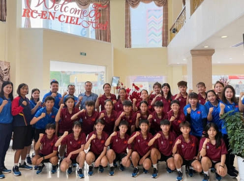 U19 Việt Nam nhận 'doping tinh thần' trước giờ đấu Thái Lan ở chung kết