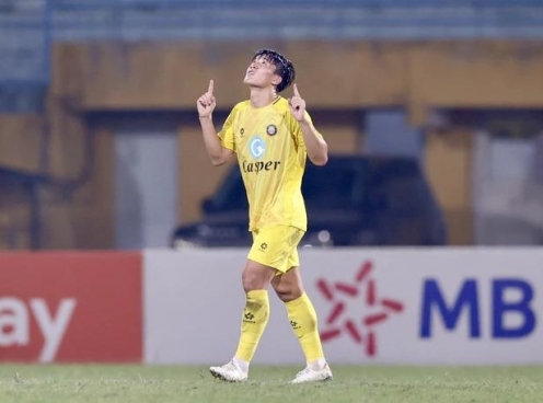 Sao trẻ Thanh Hoá được HLV Kim Sang Sik tin tưởng gọi lên U23 Việt Nam