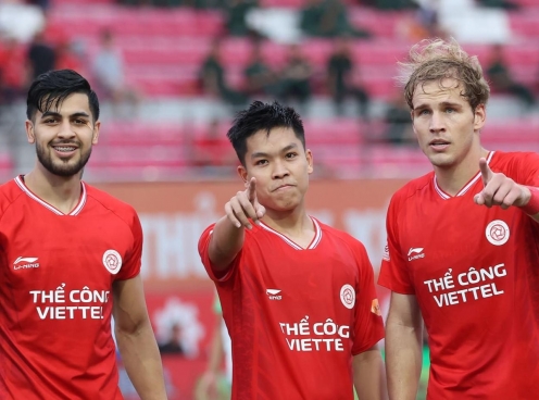 Thắng 2-0 TPHCM, Viettel xếp top 4 ở V-League 2024/25