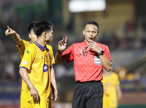 Danh tính trọng tài ngoại bắt trận play-off siêu kinh điển Đà Nẵng vs Bình Phước
