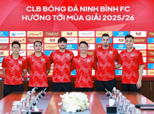 'Đại gia' V-League công bố loạt tân binh khủng, đua vô địch mùa tới?