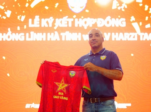 Cựu trợ lý HLV Troussier gia nhập đội bóng Việt Nam
