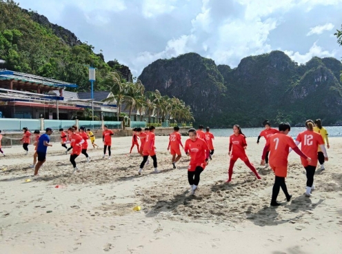 ĐT nữ Việt Nam chốt 'quân xanh' trước ngày đấu Thái Lan, Indonesia