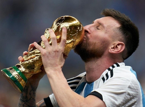 Khoảnh khắc Messi vô địch World Cup được bán với giá... hơn 3 tỷ Đồng