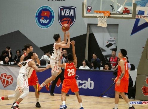 Thang Long Warriors kết liễu 'Rồng Sông Hàn' ở trận ra quân VBA 2023