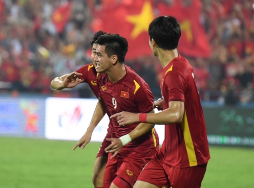 CĐV Thái Lan: 'Chúng tôi sẽ đè bẹp U23 Việt Nam 4-0'