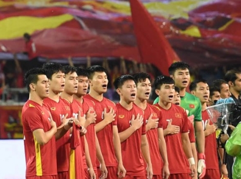 VIDEO: Người hùng U23 Việt Nam gặp chuyện 'dở khóc dở cười' sau chức vô địch SEA Games