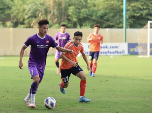 Tuyển thủ U23 Việt Nam 'hồi sinh' ở giải hạng Nhất