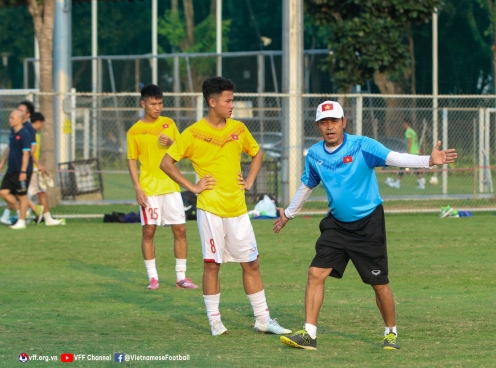 U19 Việt Nam mất trụ cột, HLV Đinh Thế Nam 'chơi bài ngửa' trận gặp Brunei