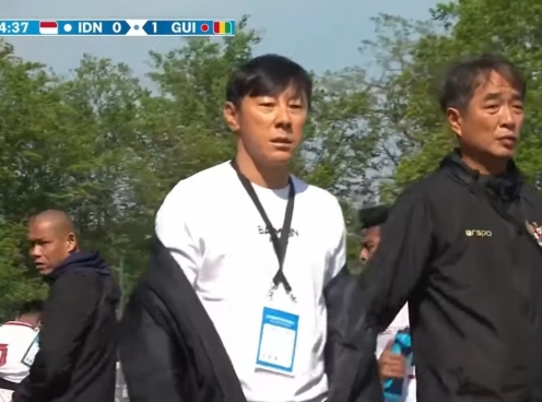 HLV Shin Tae Yong khóc rất nhiều vì U23 Indonesia thua trận