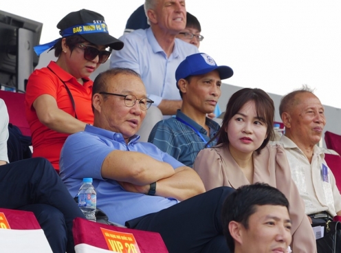 HLV Park Hang Seo nhận tin không thể vui hơn ở Việt Nam