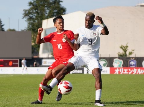 Indonesia thua 0-4, HLV muốn có thêm cầu thủ nhập tịch