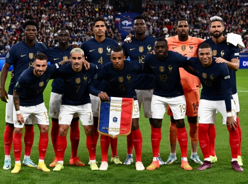 Thua đội kém 24 bậc, ĐT Pháp vẫn lập kỷ lục vô tiền khoáng hậu tại World Cup