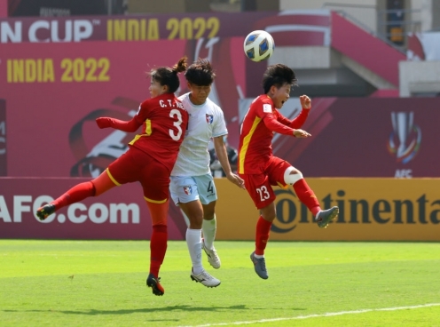 Siêu sao Việt kiều tỏ ra 'kinh ngạc' trước kỳ tích dự World Cup của Việt Nam