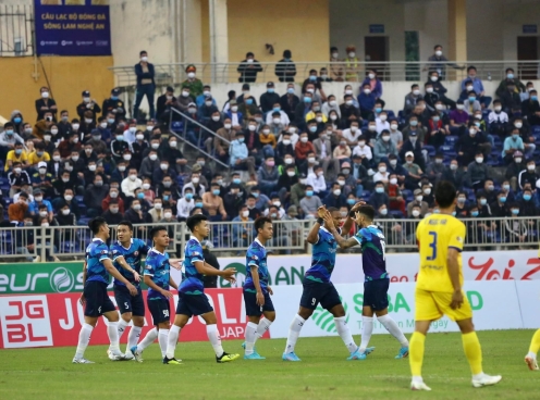 Lội ngược dòng cảm xúc, 'PSG Việt Nam' có được chiến thắng đầu tiên tại V-League