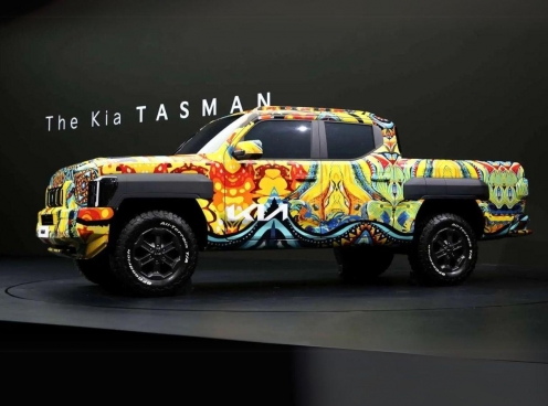 Bán tải Kia Tasman lộ diện ngoài đời thực, dự kiến trình làng vào năm 2025