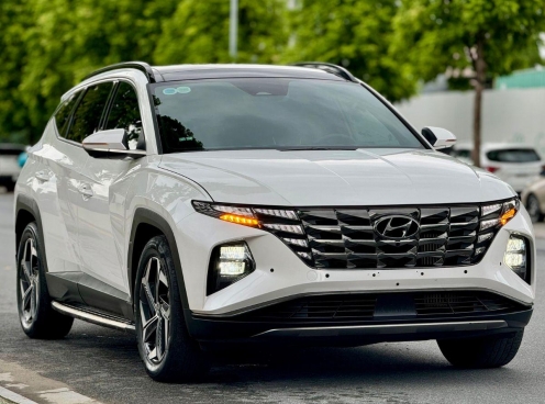 Hyundai Tucson 2022 lăn bánh 2 năm rao bán với giá bao nhiêu?