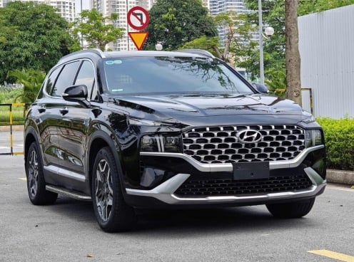 Hyundai SantaFe 2021 rao bán với giá ngỡ ngàng sau 3 năm sử dụng