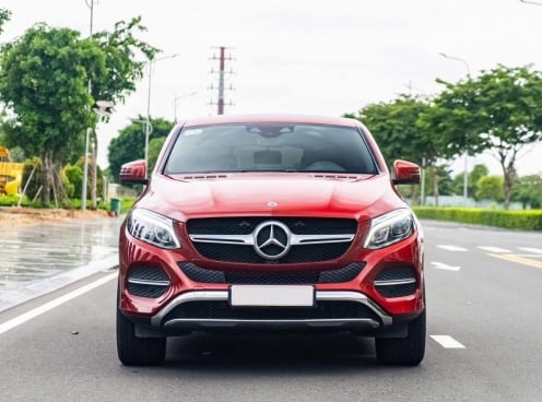 Mercedes-Benz GLE 400 Coupe 2019 lên sàn xe cũ với giá ngỡ ngàng sau 5 năm lăn bánh