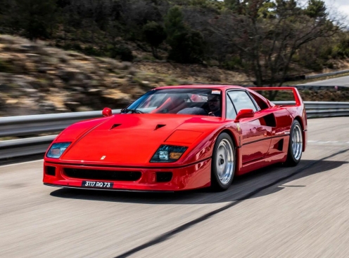 Siêu xe huyền thoại Ferrari F40 có thể sẽ được ‘tái sinh’?