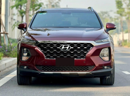 Hyundai Santa Fe 2019 máy dầu lăn bánh 5 năm rao bán với giá khó tin