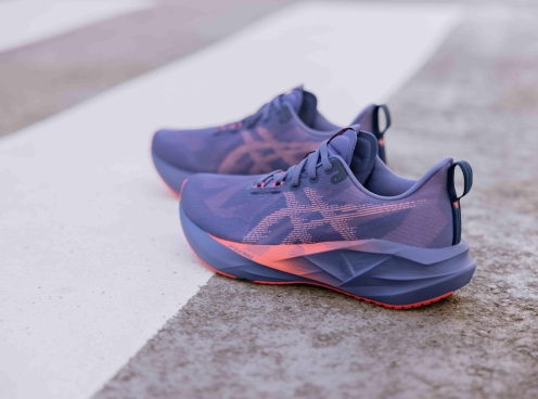 ASICS CHO RA MẮT GIÀY CHẠY NOVABLAST™ 5 - SỰ KẾT HỢP ĐỘC ĐÁO GIỮA TỐC ĐỘ VÀ ĐỘ ĐÀN HỒI