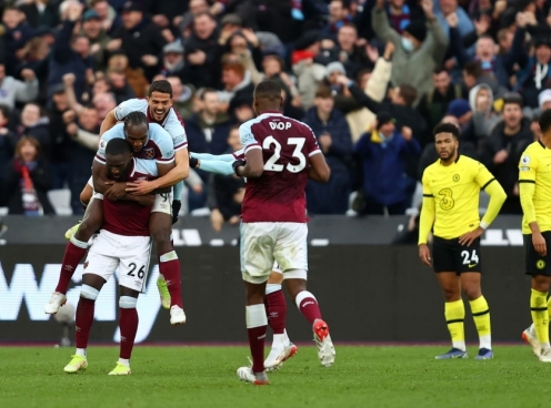 Mendy mắc sai lầm, Chelsea ‘phơi áo’ trước đội bóng cùng thành phố