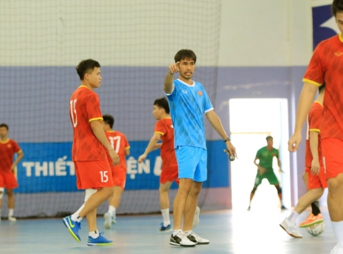 HLV Phạm Minh Giang: 'Tôi tin Đoàn Phát và cậu ấy đã đền đáp lại'