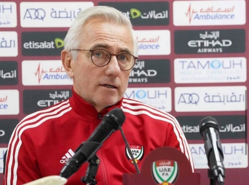 HLV UAE: 'Tôi chưa hài lòng với chiến thắng 4-0 trước Malaysia'