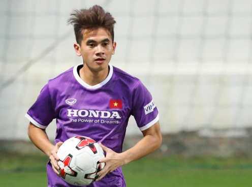 HLV Park gọi bổ sung một cầu thủ của Hà Nội FC