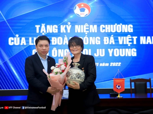Trợ lý HLV Park Hang Seo nhận vinh dự đặc biệt trước khi rời Việt Nam