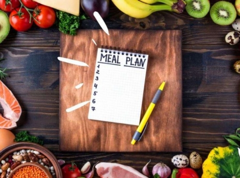 6 mẹo đơn giản để trở lại chế độ ăn uống lành mạnh sau kỳ nghỉ lễ