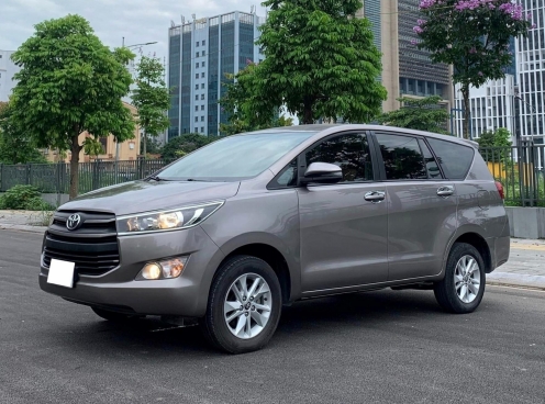 Sau 4 năm sử dụng, xe gia đình Toyota Innova 2020 bán lại với giá ngỡ ngàng