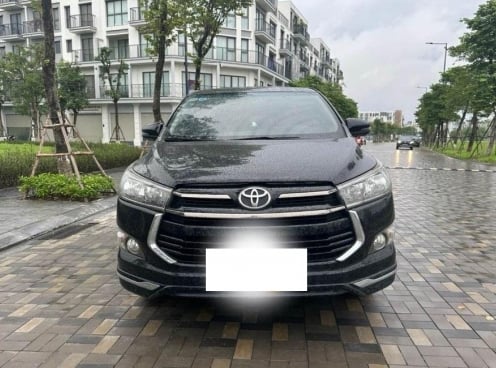 Sau 6 năm sử dụng, MPV gia đình Toyota Innova 2018 rao bán lại với giá ngỡ ngàng