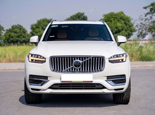 Sau 3 năm lăn bánh, Volvo XC90 hybrid 2021 được chủ nhân bán lại với giá khó tin