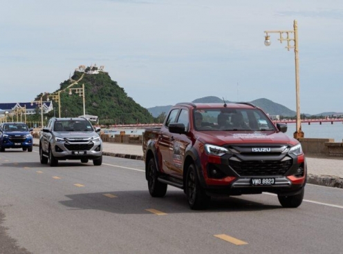 Isuzu D-Max - Đối thủ của Ford Ranger lập kỷ lục chạy 2.000 km chỉ với một bình nhiên liệu