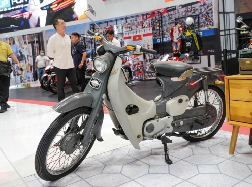 Chiêm ngưỡng 'hàng hiếm' Honda Super Cub với tuổi đời hơn 60 năm